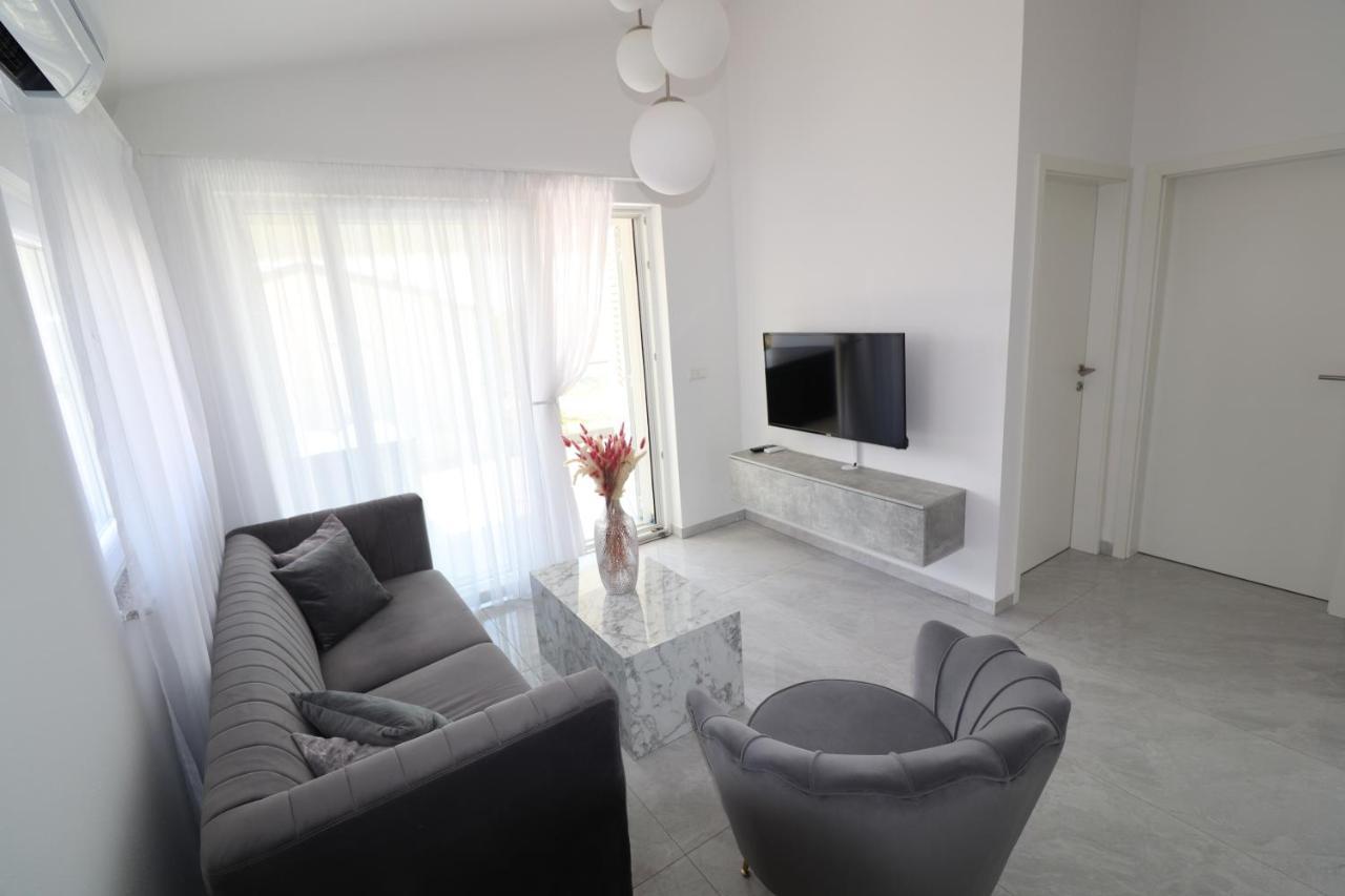 Vrsi Apartments Buitenkant foto
